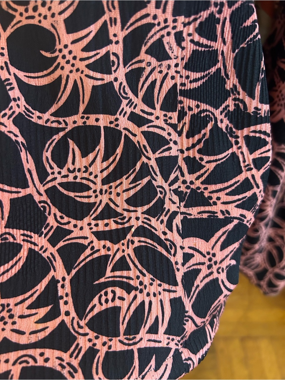 Pink and Black Kimono Plisse blouse - Picture 3 of 5